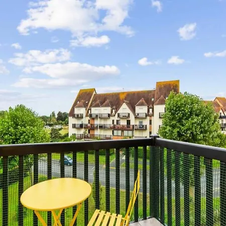 Apartman For 4 People Cabourg
